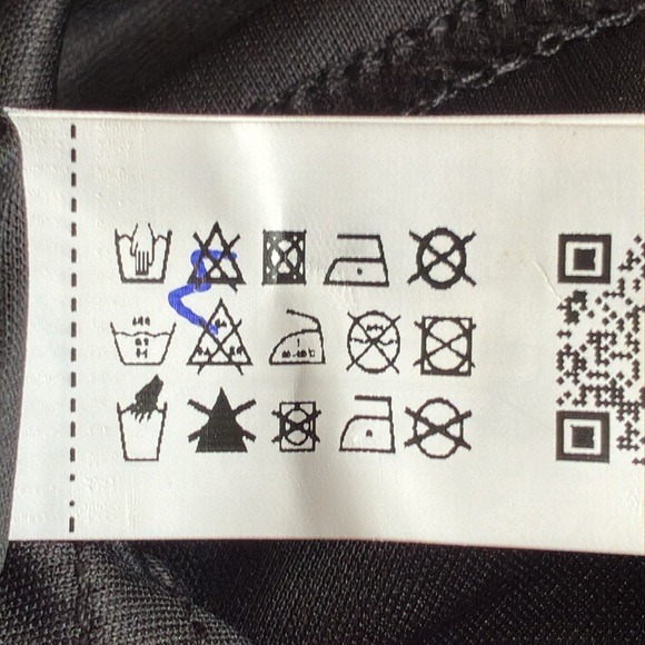 NWT. Zara Black Maxi Bow Velvet Short V-Neck Dress. Size M. - Picture 15 of 15